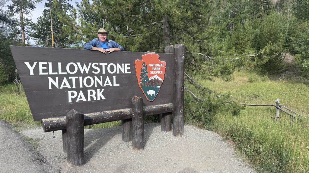 yellowstone theodore roosevelt national park black hills cody mt rushmore