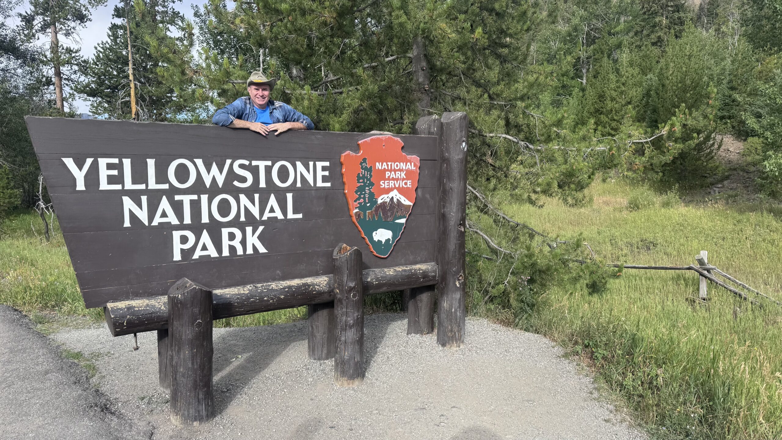 yellowstone theodore roosevelt national park black hills cody mt rushmore