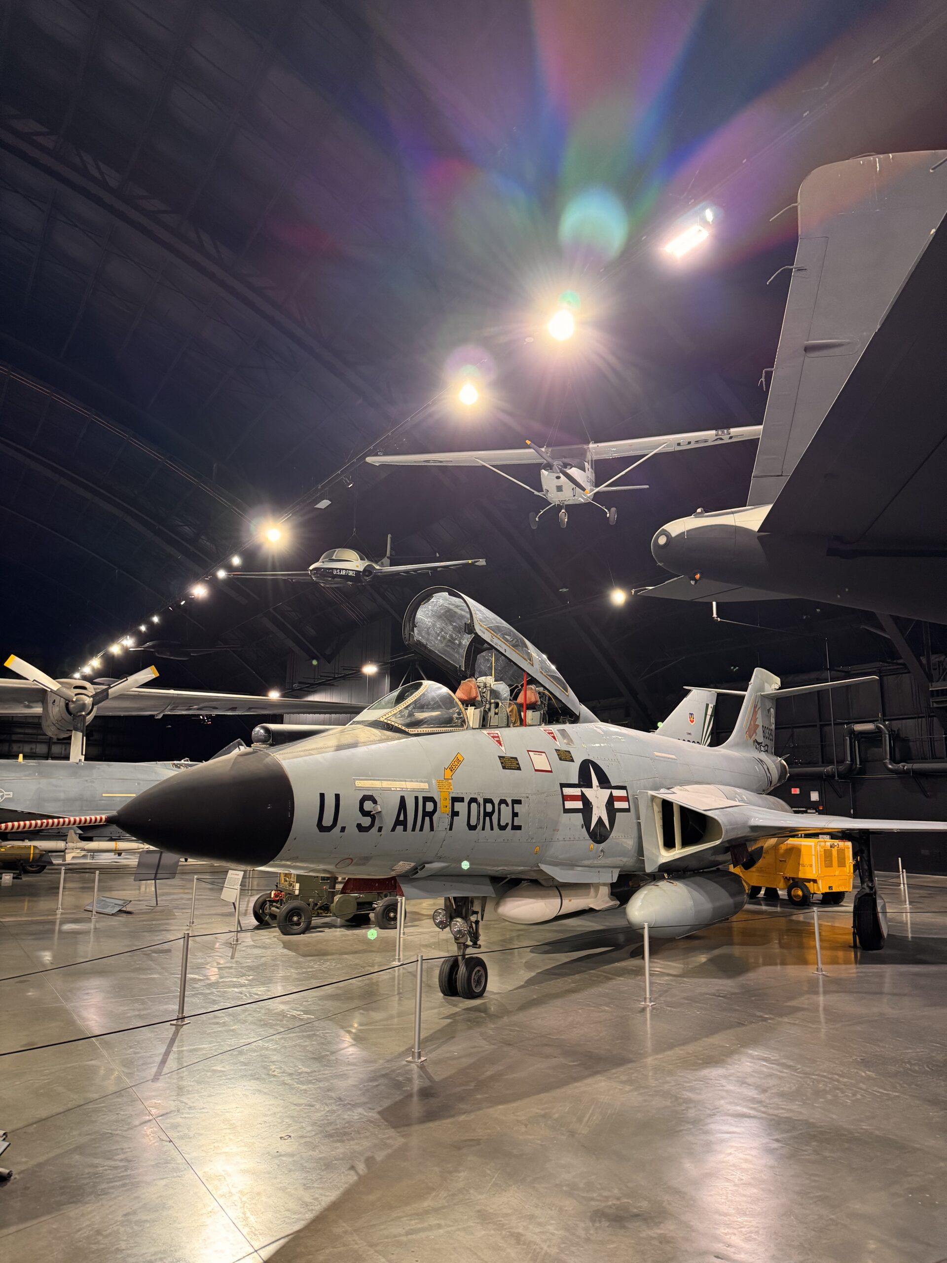 Safari, Skarby Pittsburgha i Skrzydła Ameryki