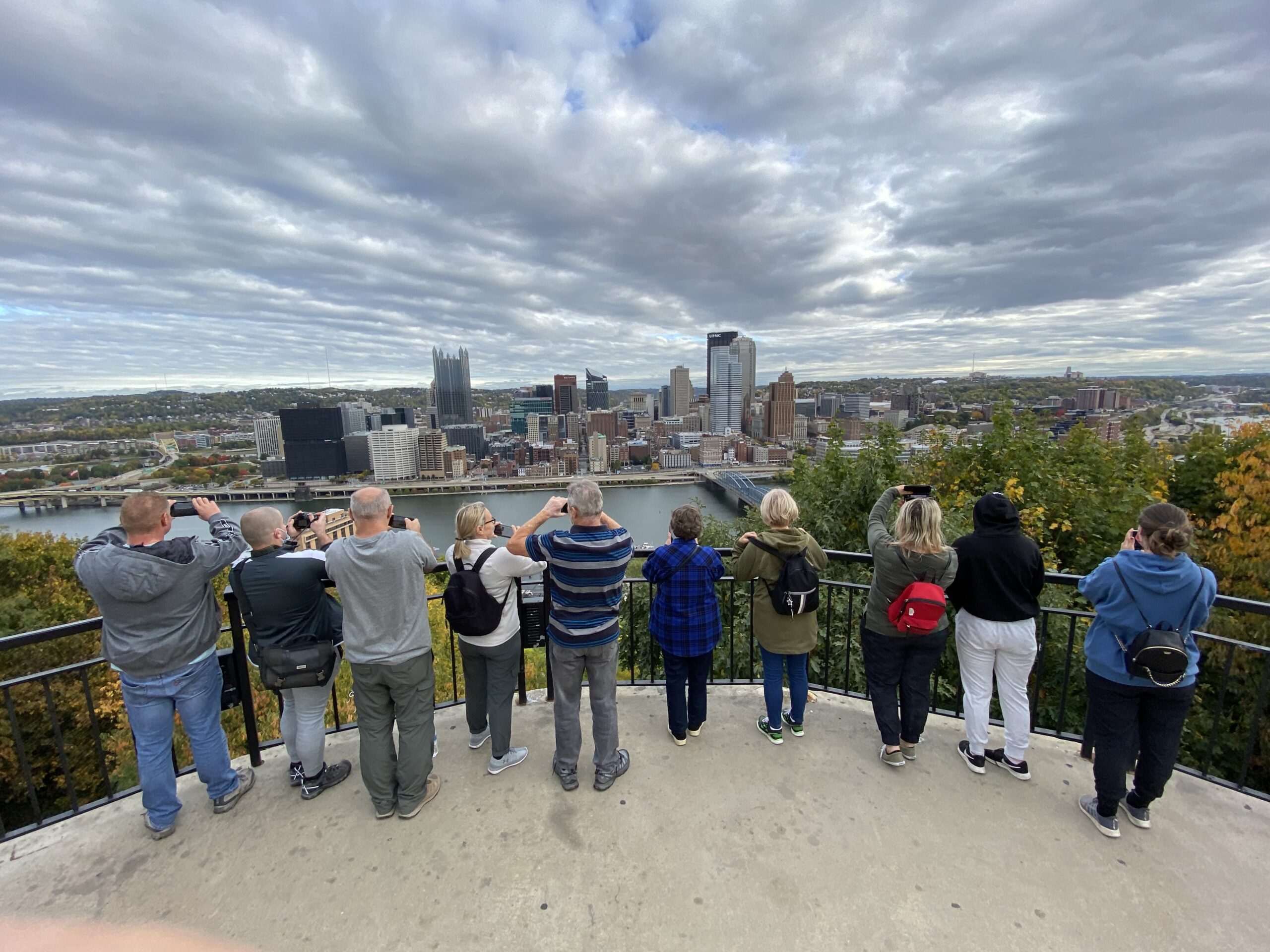 Safari, Skarby Pittsburgha i Skrzydła Ameryki